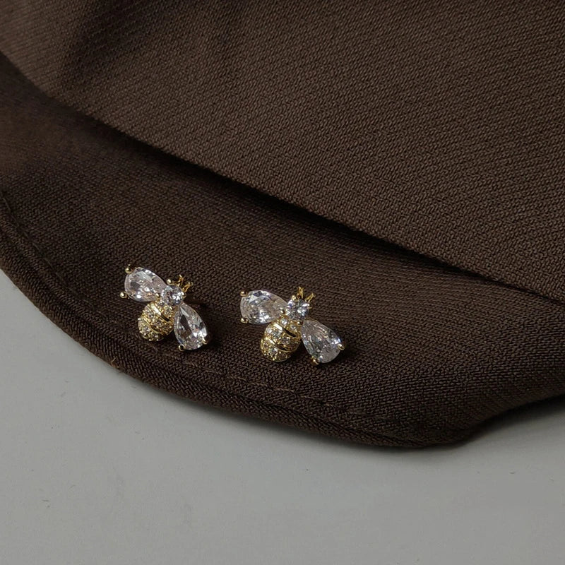 Boucles d’Oreilles Abeille Serties de Cristaux de Zirconium