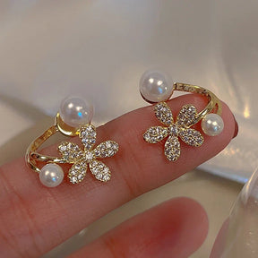 Boucles d’oreilles Florales avec Perle