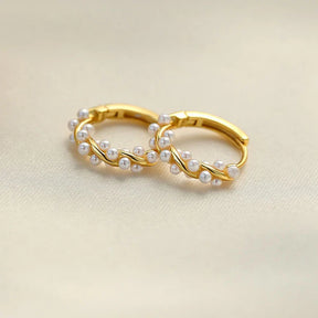 Boucle D’oreille Créole Nacrée en Or 18 Carats