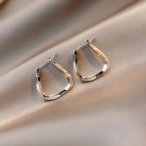 Boucle d’oreille Créole Carrée Vintage
