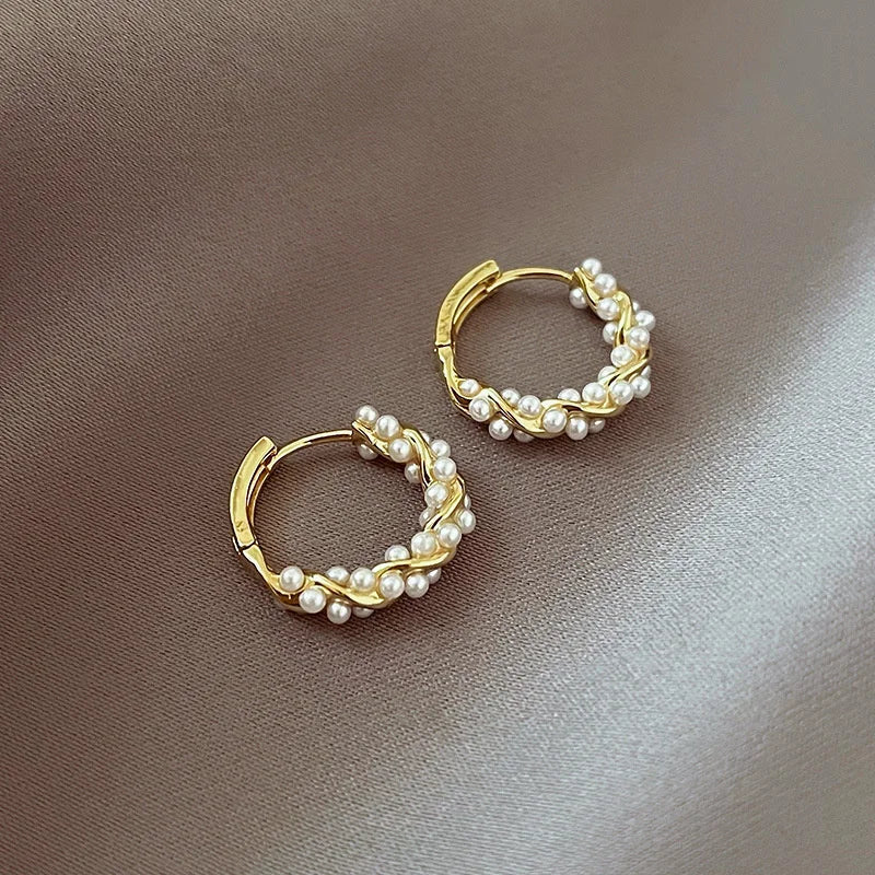 Boucle D’oreille Créole Nacrée en Or 18 Carats