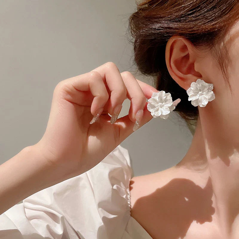 Boucle d’Oreille Fleur Perlée Ibiza