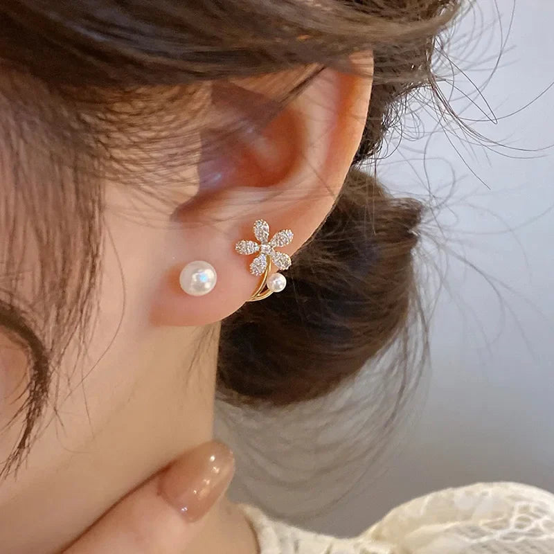 Boucles d’oreilles Florales avec Perle