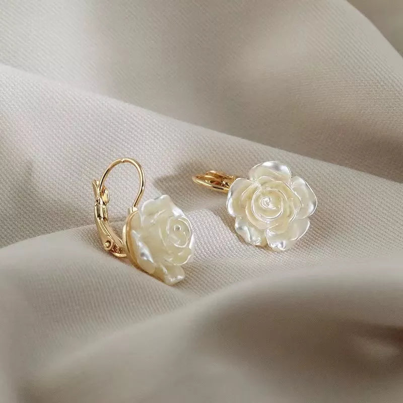 Boucles d’Oreilles Rose Blanche Luxy