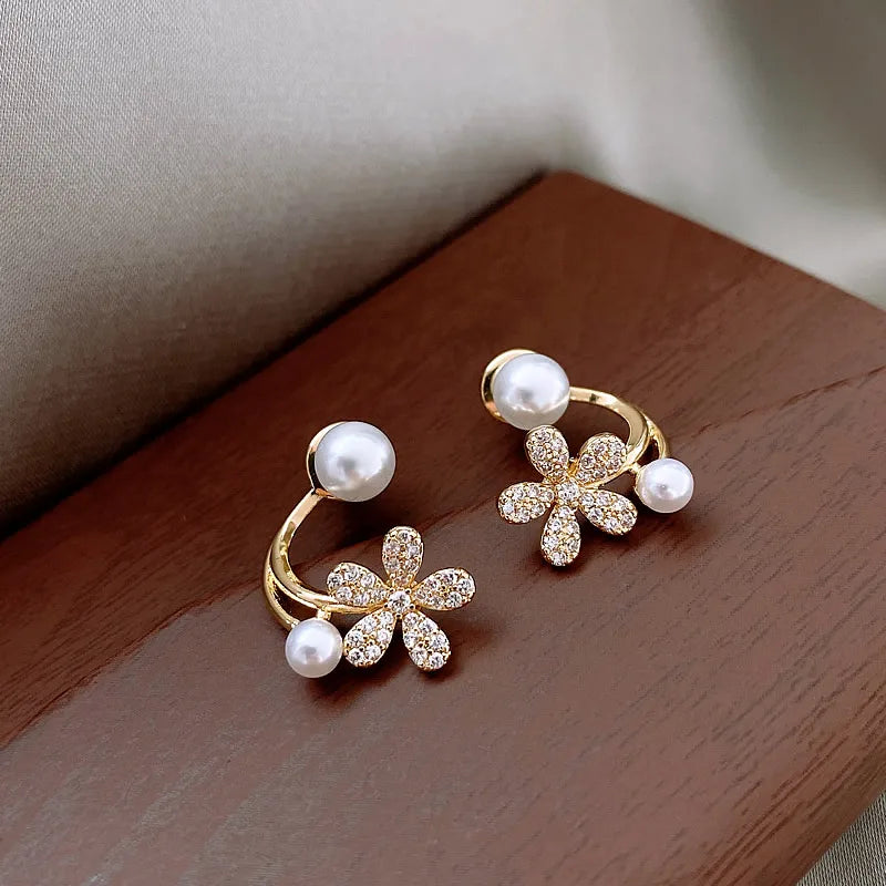 Boucles d’oreilles Florales avec Perle