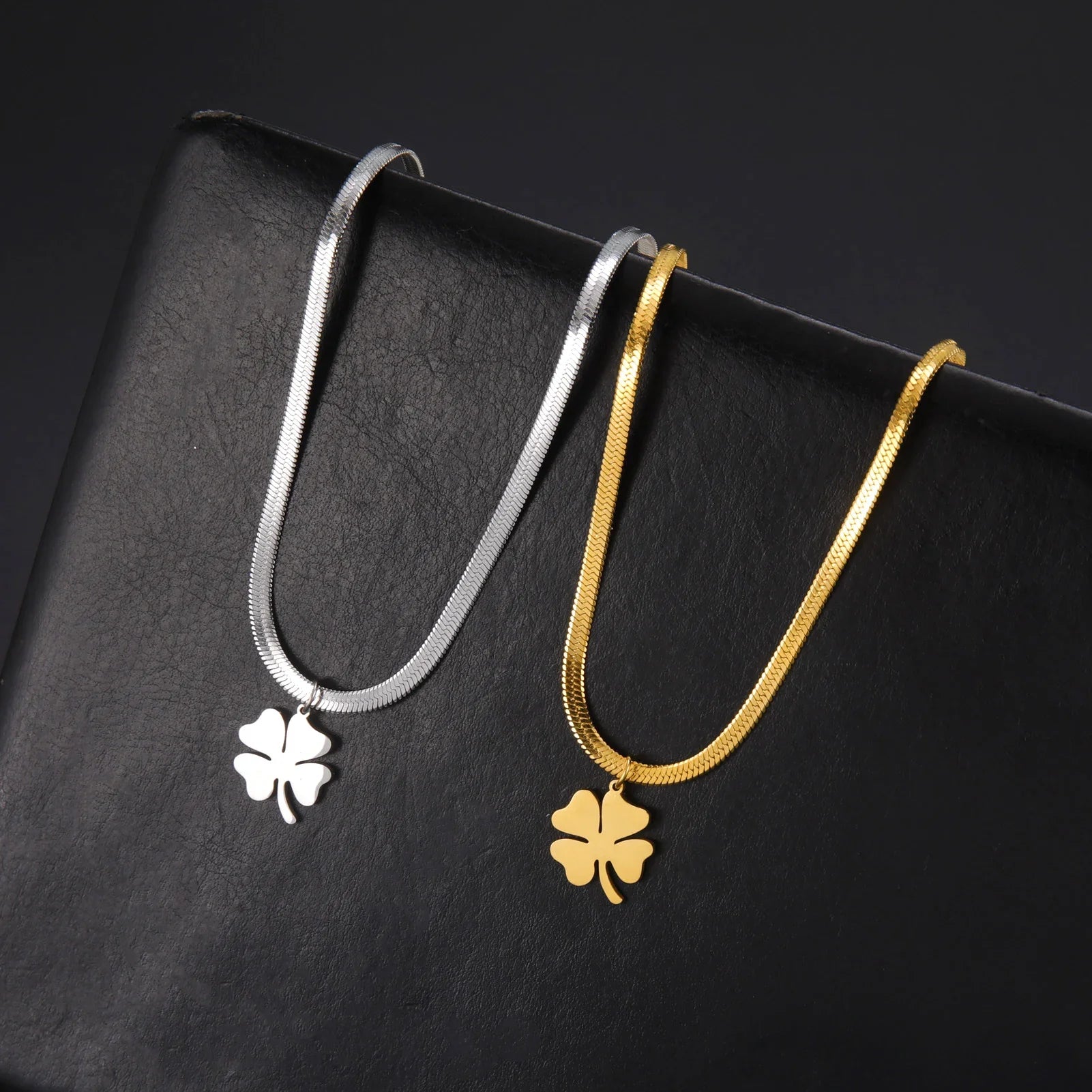 Collier Foi Vérone