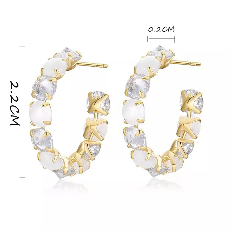 Boucles d’Oreilles Créoles Nacrées avec Zirconium