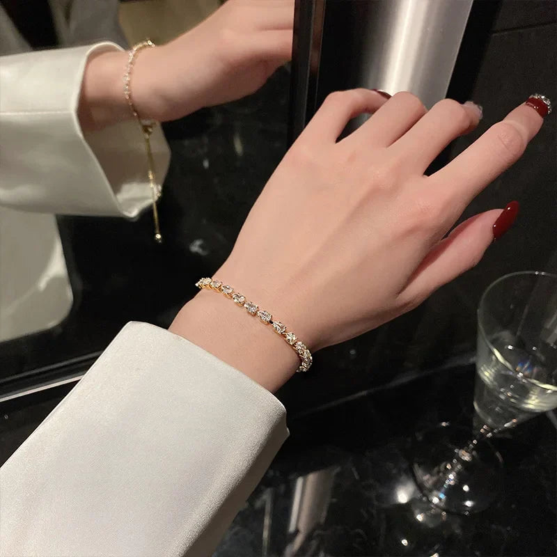 Bracelet Doré Sertie de Zirconium