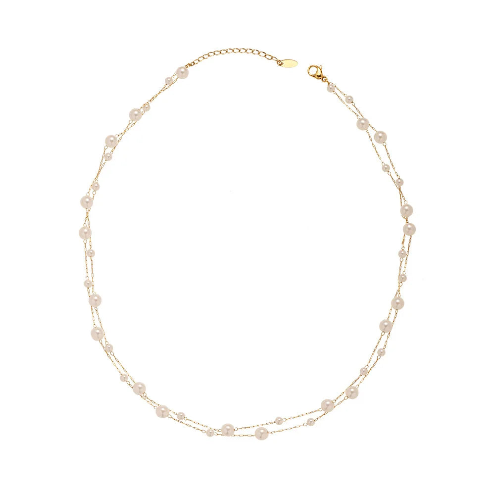 Ce Collier Double de Perles Glamour
