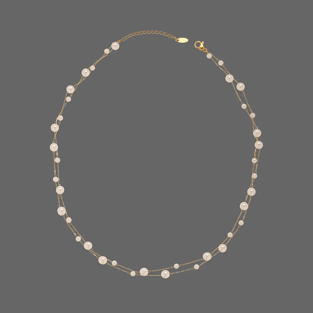 Ce Collier Double de Perles Glamour