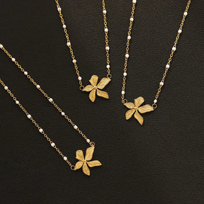 Collier Feuille Vintage