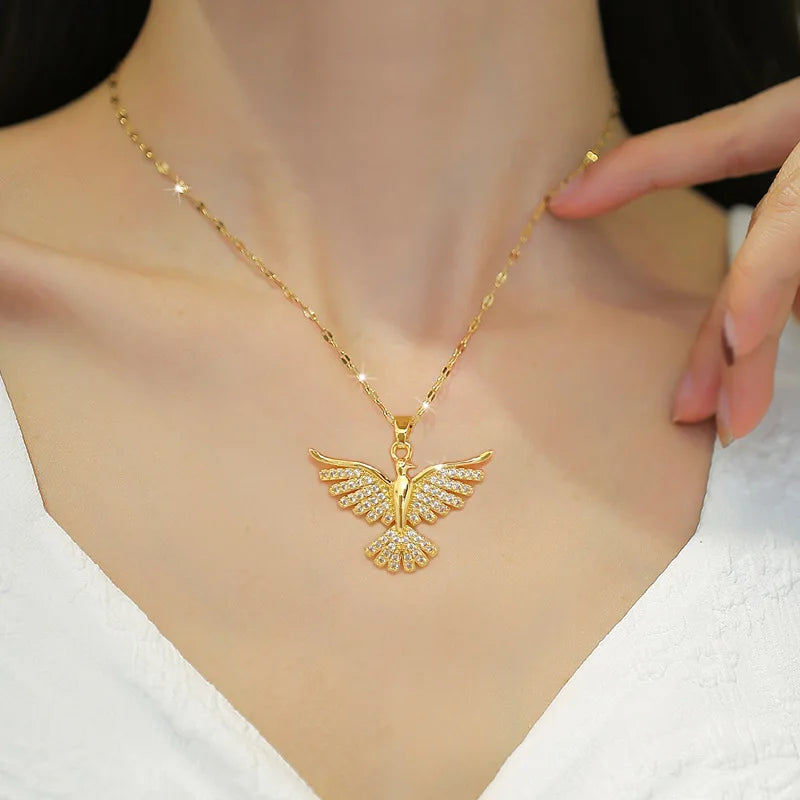 Collier Oiseau avec Zircone 18K