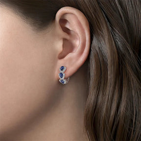 Boucles d’Oreilles Créoles Élégantes avec Pierres de Zirconium