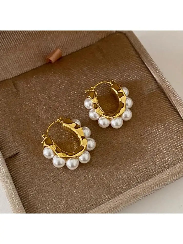 Boucles d’Oreilles Créoles avec Perles