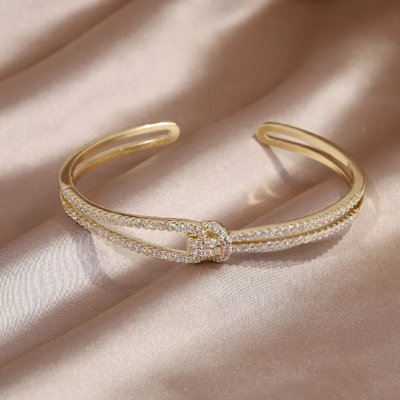 Bracelet Entrelacé Sertie de Zircon