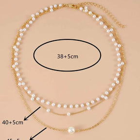 Collier Triple Perles d’Eau Douce Doré