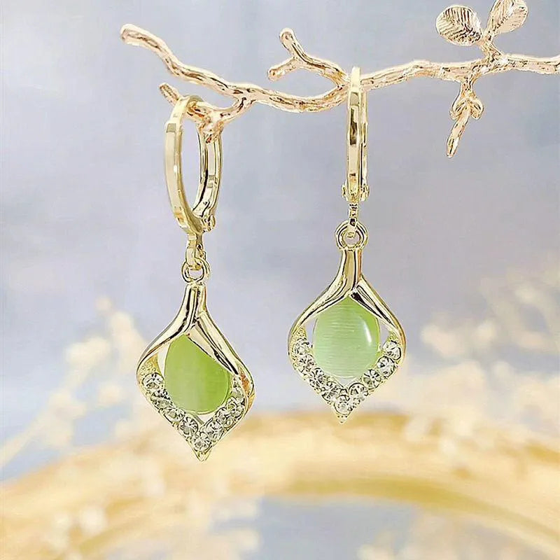 Boucle d’oreille Créole en Or sertie de Zirconia