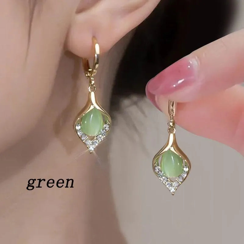Boucle d’oreille Créole en Or sertie de Zirconia