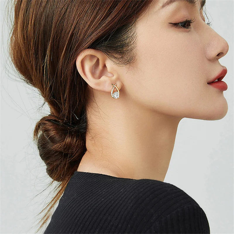 Boucles d’Oreilles Goutte Serties de Zirconium