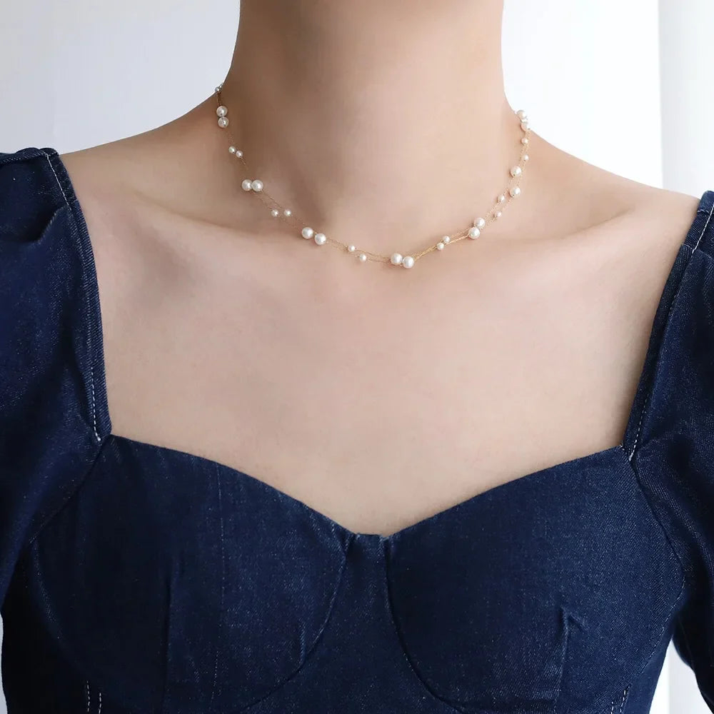 Ce Collier Double de Perles Glamour