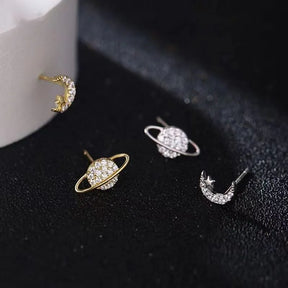 Cette Boucle d’oreille Délicate